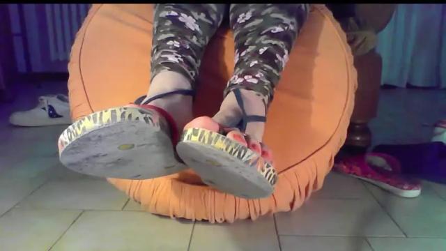 Image 11 of toespreaded Stream on Chaturbate on 21 months ago