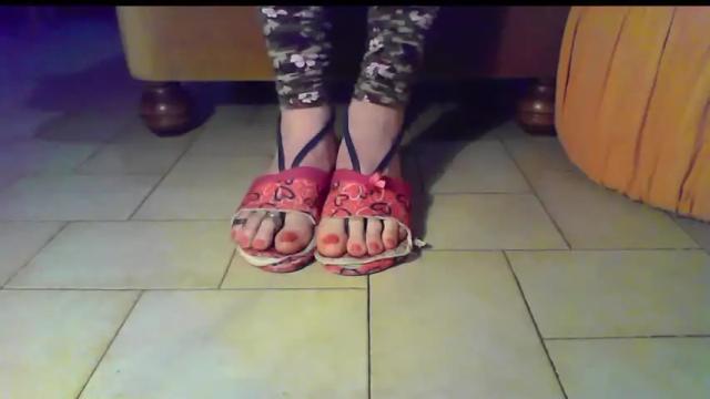 Image 12 of toespreaded Stream on Chaturbate on 21 months ago