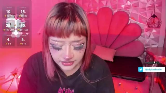 Image 4 of toky_doll Stream on Chaturbate on 1 month ago