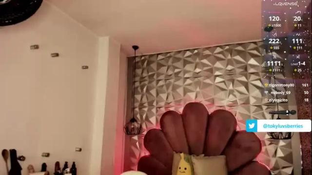 Image 10 of toky_doll Stream on Chaturbate on 12 days ago