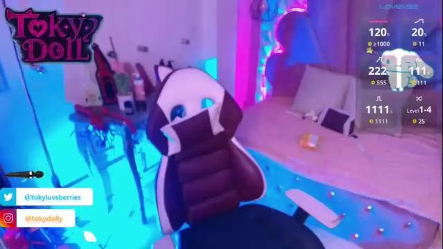 Image 12 of toky_doll Stream on Chaturbate on 1 month ago