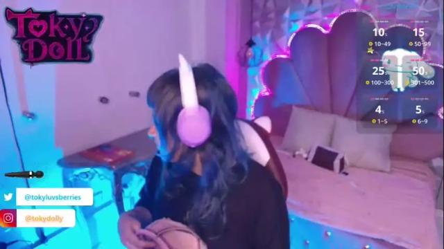 Image 2 of toky_doll Stream on Chaturbate on 1 month ago