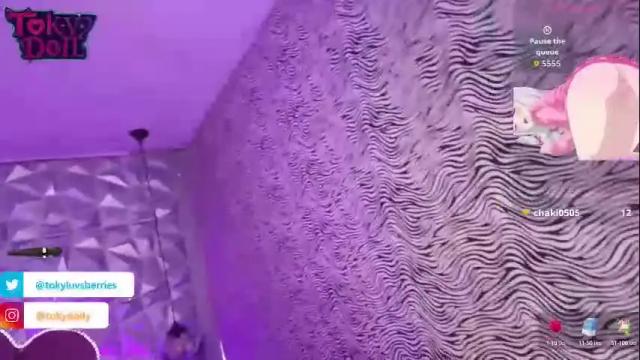 Image 2 of toky_doll Stream on Chaturbate on 1 month ago