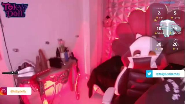 Image 3 of toky_doll Stream on Chaturbate on 1 month ago
