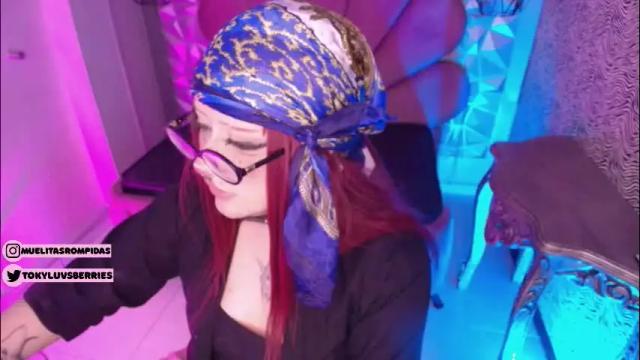 Image 3 of toky_doll Stream on Chaturbate on 11 days ago