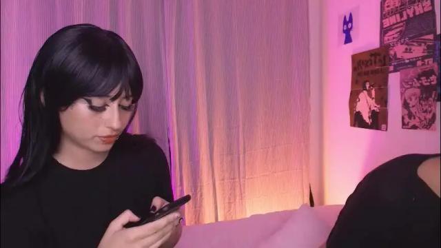 Image 4 of tokyo_blues Stream on Chaturbate on 22 days ago