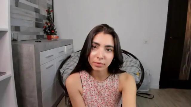 Image 6 of tolisbyd Stream on Chaturbate on 18 months ago
