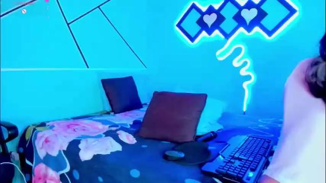 Image 6 of tom_natasha Stream on Chaturbate on 1 month ago