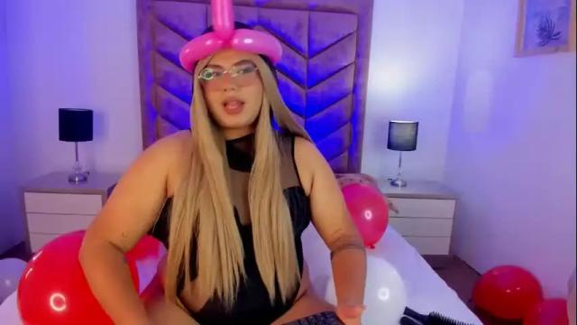 Image 2 of tom_silver_ Stream on Chaturbate on 2 months ago