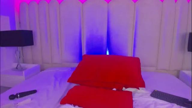 Image 6 of tom_silver_ Stream on Chaturbate on 1 month ago
