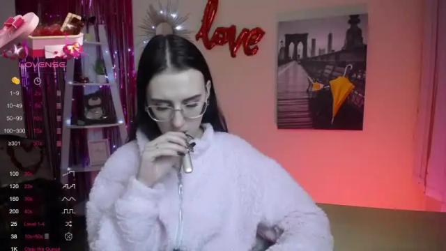 Image 12 of toma_a Stream on Chaturbate on 16 months ago