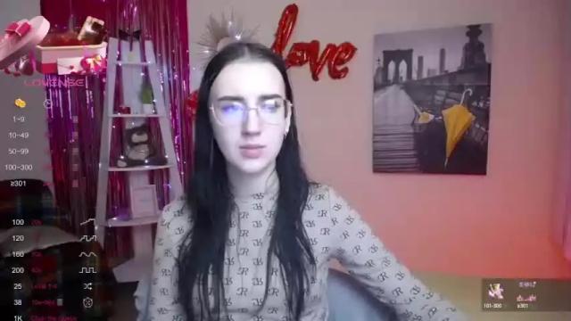 Image 6 of toma_a Stream on Chaturbate on 16 months ago