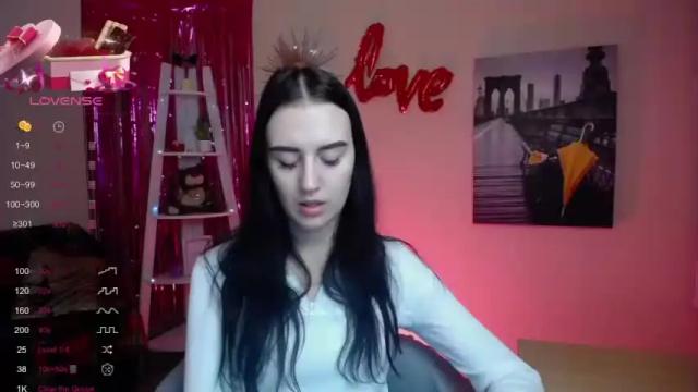 Image 3 of toma_a Stream on Chaturbate on 16 months ago