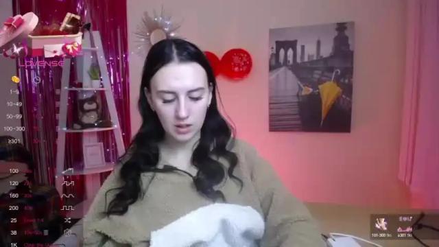 Image 3 of toma_a Stream on Chaturbate on 15 months ago