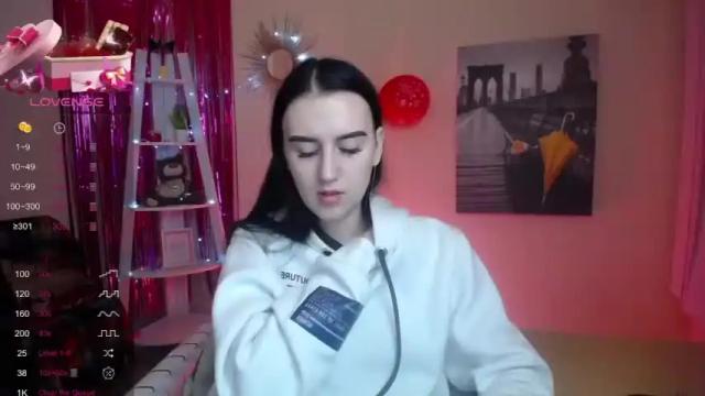 Image 10 of toma_a Stream on Chaturbate on 15 months ago
