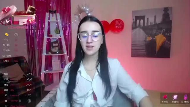 Image 2 of toma_a Stream on Chaturbate on 15 months ago