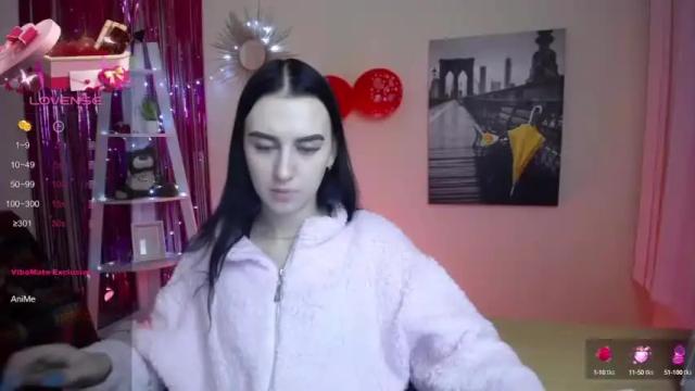 Image 2 of toma_a Stream on Chaturbate on 14 months ago