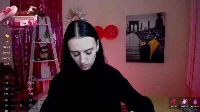 Image 2 of toma_a Stream on Chaturbate on 14 months ago