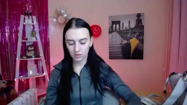 Image 4 of toma_a Stream on Chaturbate on 14 months ago