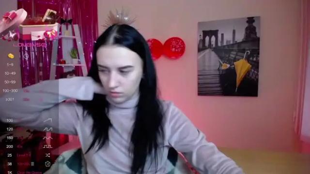 Image 10 of toma_a Stream on Chaturbate on 14 months ago