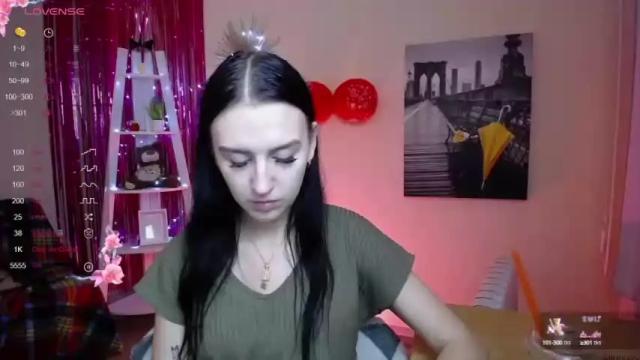 Image 4 of toma_a Stream on Chaturbate on 14 months ago