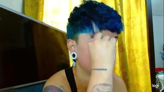 Image 2 of tomboyblue Stream on Chaturbate on 1 month ago