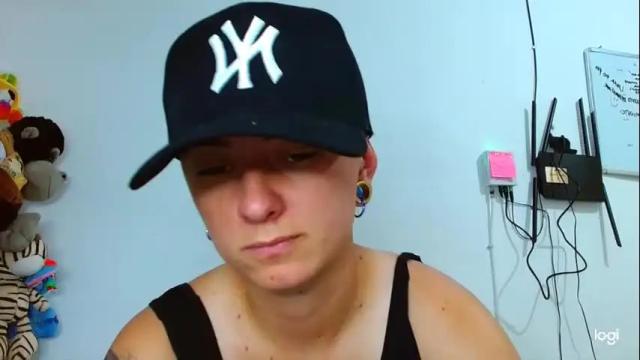 Image 6 of tomboyblue Stream on Chaturbate on 1 month ago