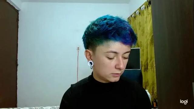 Image 12 of tomboyblue Stream on Chaturbate on 29 days ago