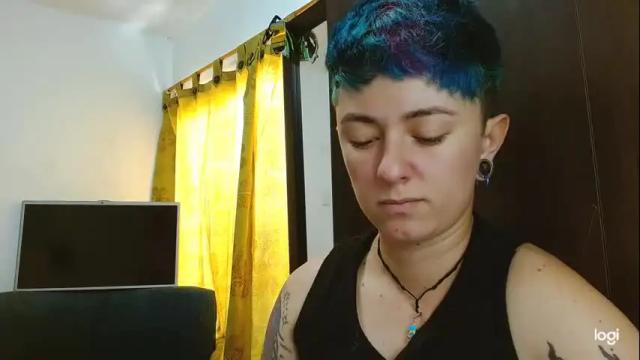 Image 8 of tomboyblue Stream on Chaturbate on 25 days ago