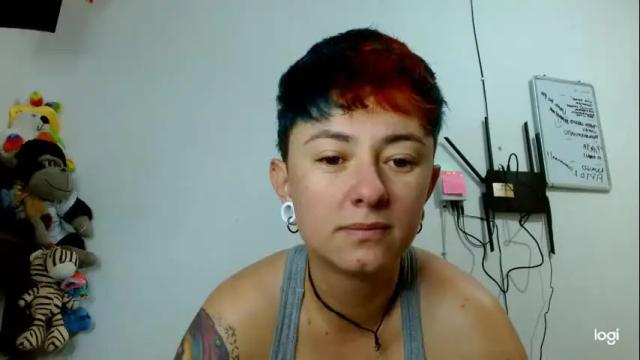 Image 3 of tomboyblue Stream on Chaturbate on 23 days ago