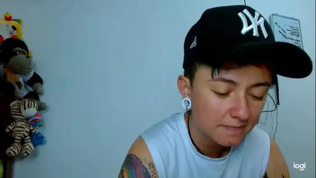 Image 4 of tomboyblue Stream on Chaturbate on 22 days ago