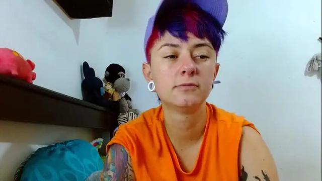 Image 2 of tomboyblue Stream on Chaturbate on 4 days ago