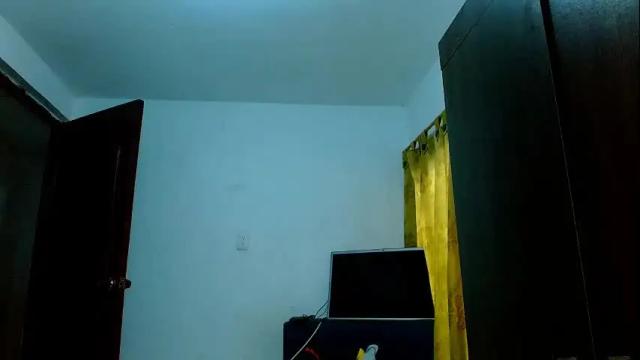 Image 12 of tomboyblue Stream on Chaturbate on 1 month ago