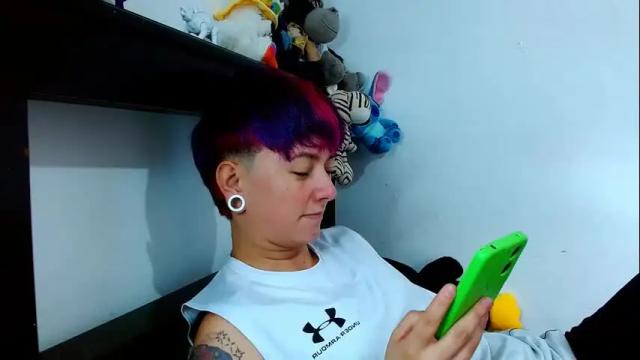 Image 8 of tomboyblue Stream on Chaturbate on 1 month ago
