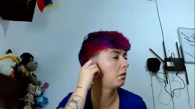 Image 6 of tomboyblue Stream on Chaturbate on 1 month ago