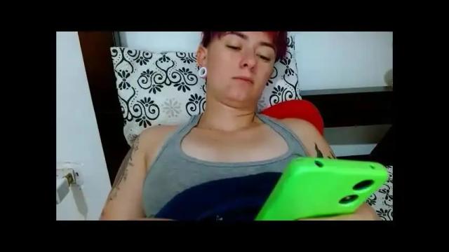 Image 2 of tomboyblue Stream on Chaturbate on 1 month ago