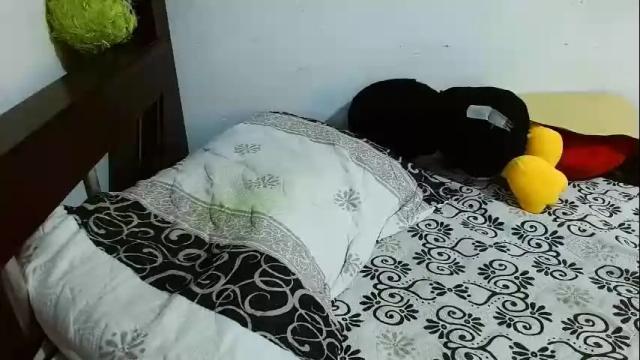 Image 11 of tomboyblue Stream on Chaturbate on 16 days ago