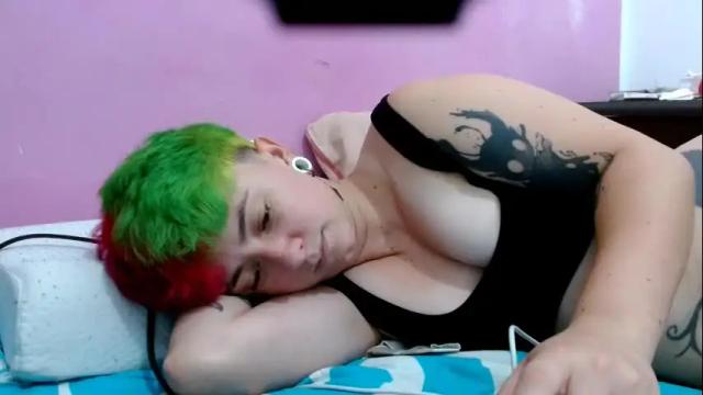 Image 2 of tomboyblue Stream on Chaturbate on 3 days ago