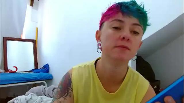 Image 2 of tomboyblue Stream on Chaturbate on 1 month ago