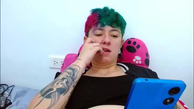 Image 3 of tomboyblue Stream on Chaturbate on 1 month ago
