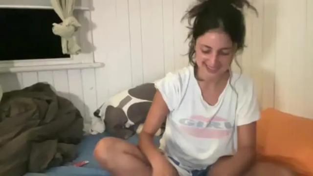 Image 3 of tomboyskank Stream on Chaturbate on 17 months ago