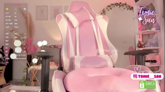 Image 4 of tomie_san Stream on Chaturbate on 1 month ago