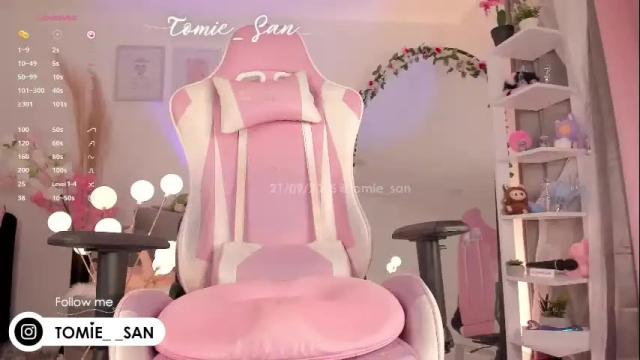 Image 10 of tomie_san Stream on Chaturbate on 1 month ago
