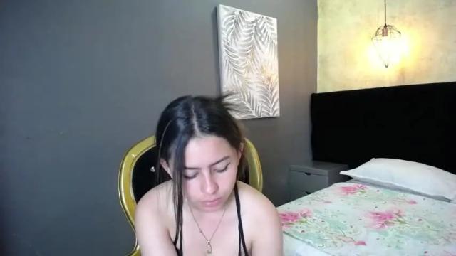 Image 8 of tommson_antonella Stream on Chaturbate on 18 months ago