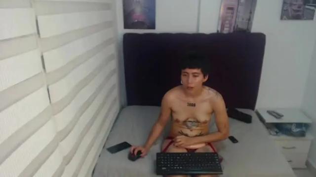 Image 11 of tommylewis_ Stream on Chaturbate on 15 months ago