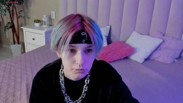 Image 2 of toni_miller Stream on Chaturbate on 24 months ago