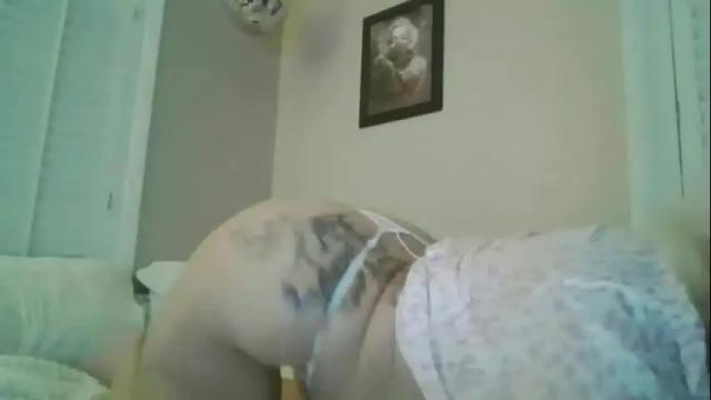 Image 4 of tonitones Stream on Chaturbate on 14 days ago