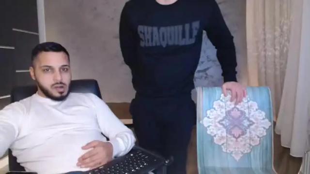 Image 3 of tonyhunt1 Stream on Chaturbate on 18 months ago
