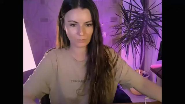 Image 10 of too_beautiful Stream on Chaturbate on 19 months ago