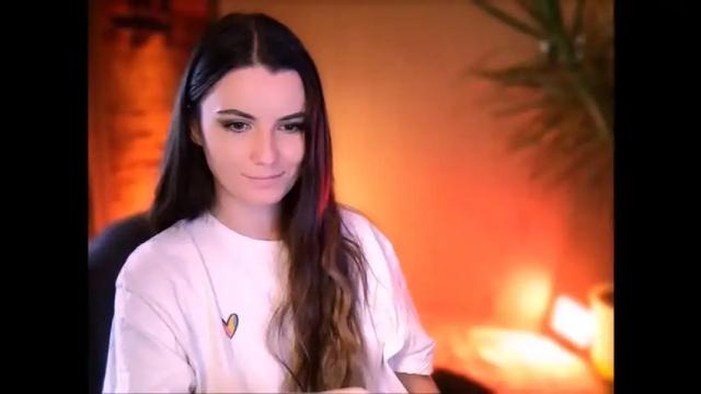 Image 8 of too_beautiful Stream on Chaturbate on 19 months ago